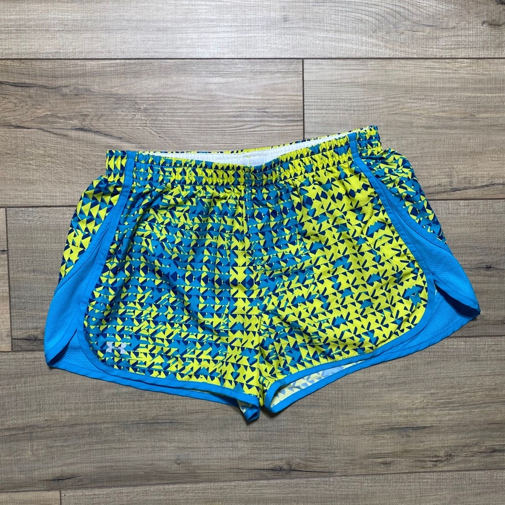 Under Armour Women's Heatgear Escape 3" Running Shorts Lined Size M #1233124